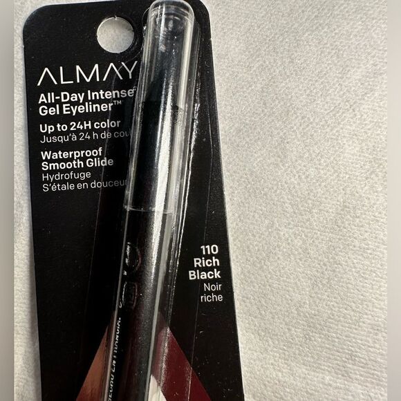 Almay All-Day Intense Gel Eyeliner - 0.028oz Color Rich Black - Picture 2 of 4